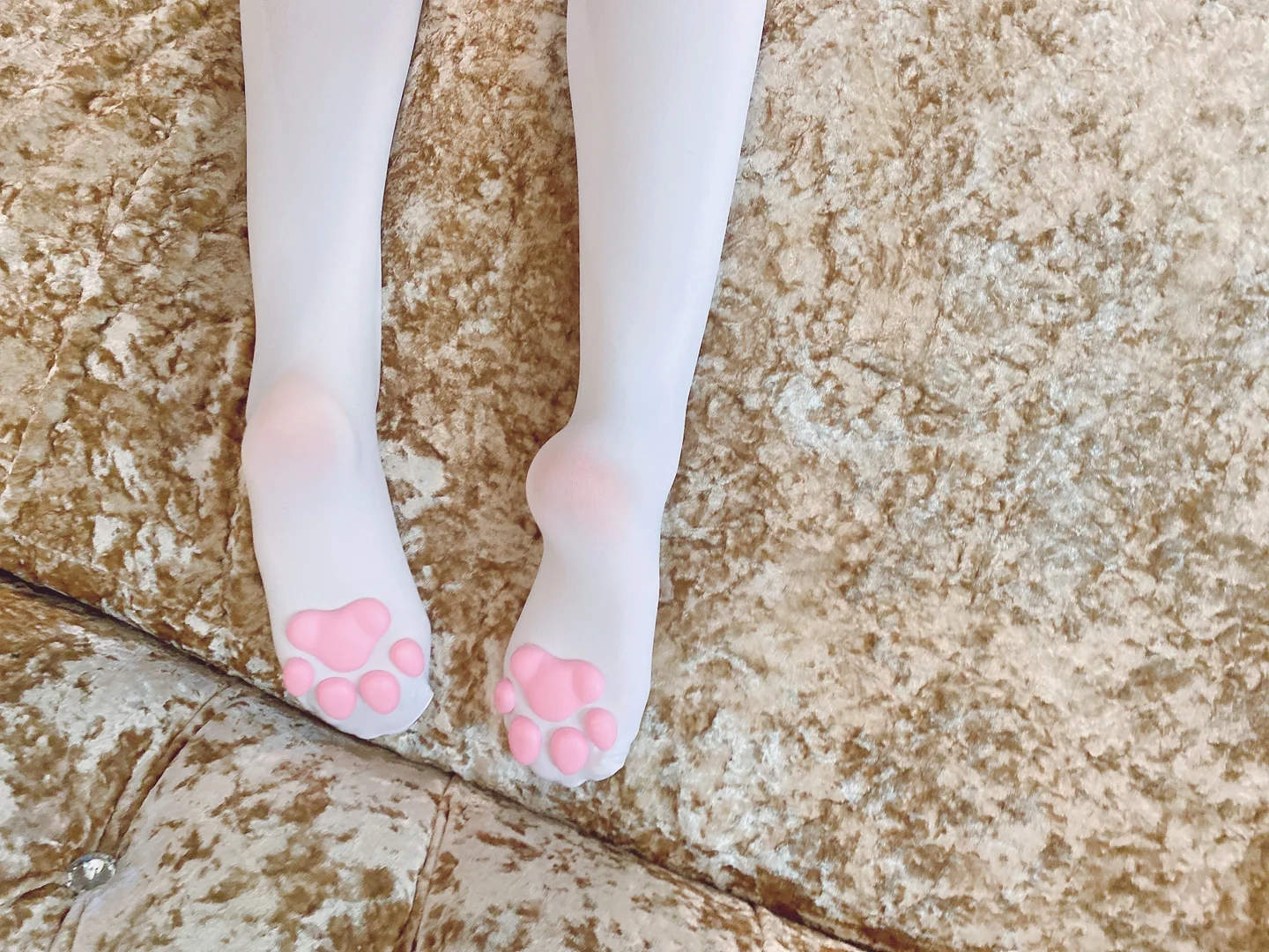 起司块wii - 丝足系列白丝+猫爪 [40P,2V-488MB] tg@simisebaisi 【丝足阁】005.webp